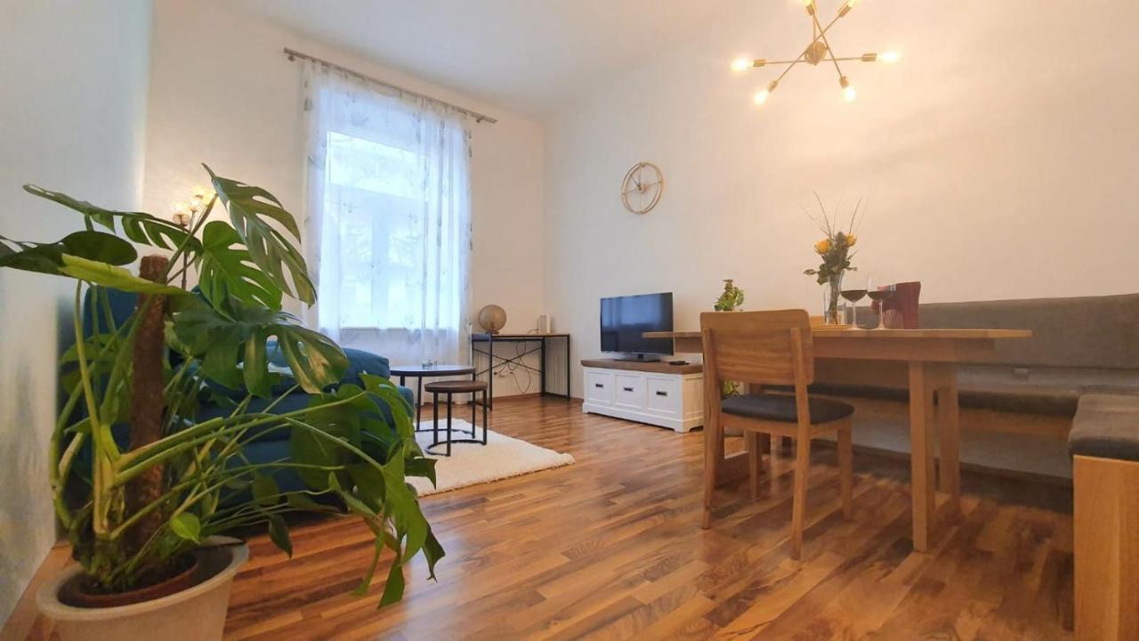 Stylische Ruheoase Apartment Wina Bagian luar foto
